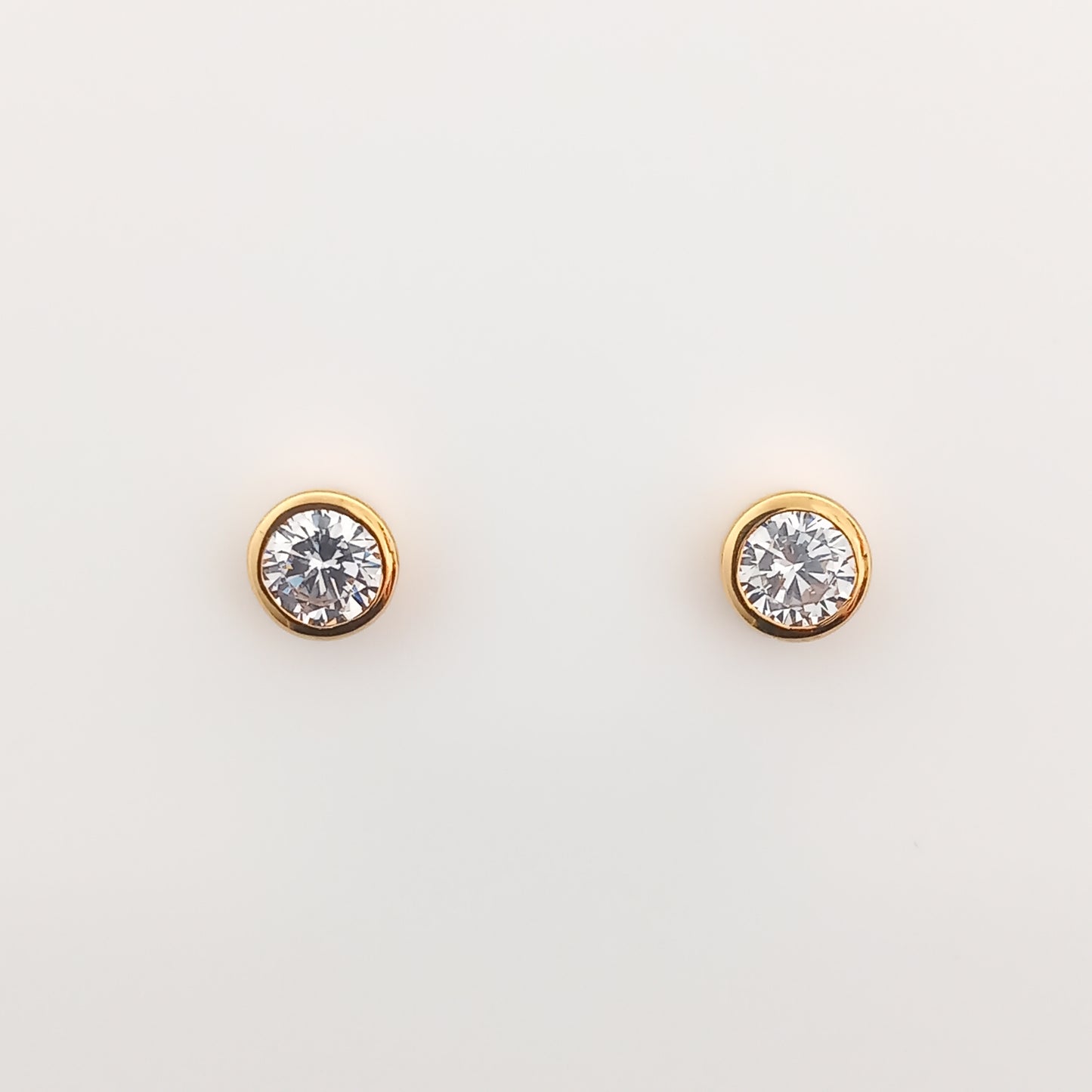 Round Bezel Gold Stud Earrings