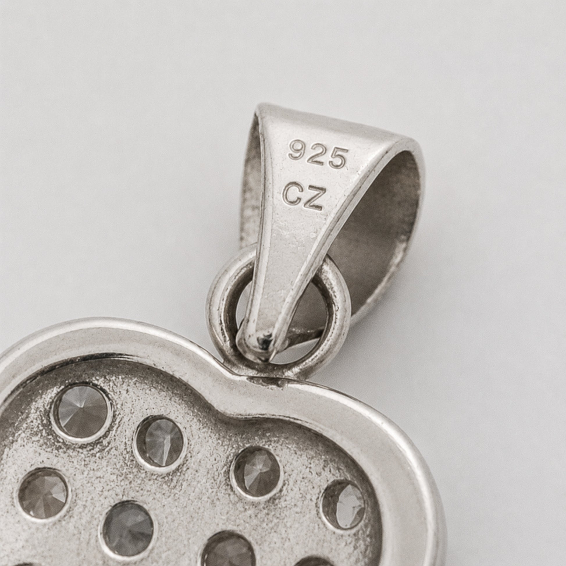 Purity Stamp of Heart-Shaped Silver Pendant