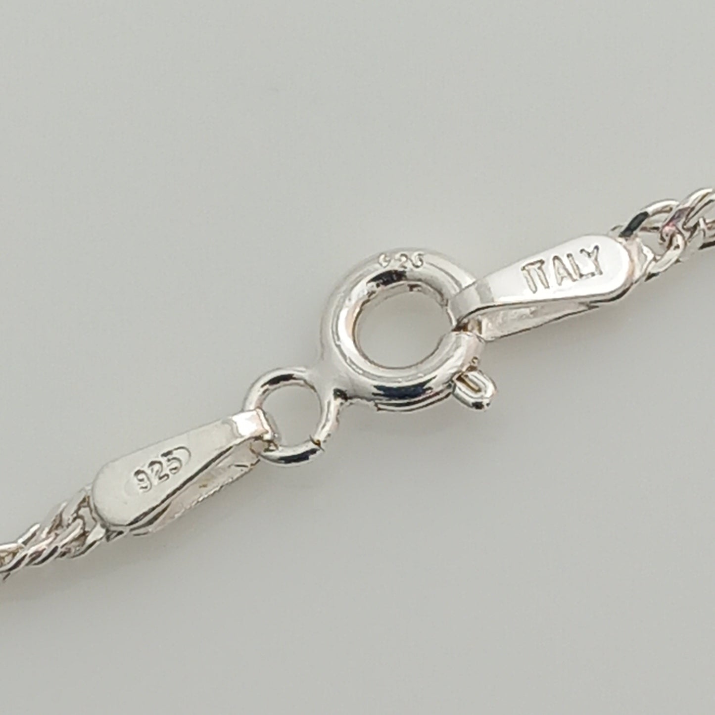 Purity Stamp on Singapore Style Silver Chain Bracelet