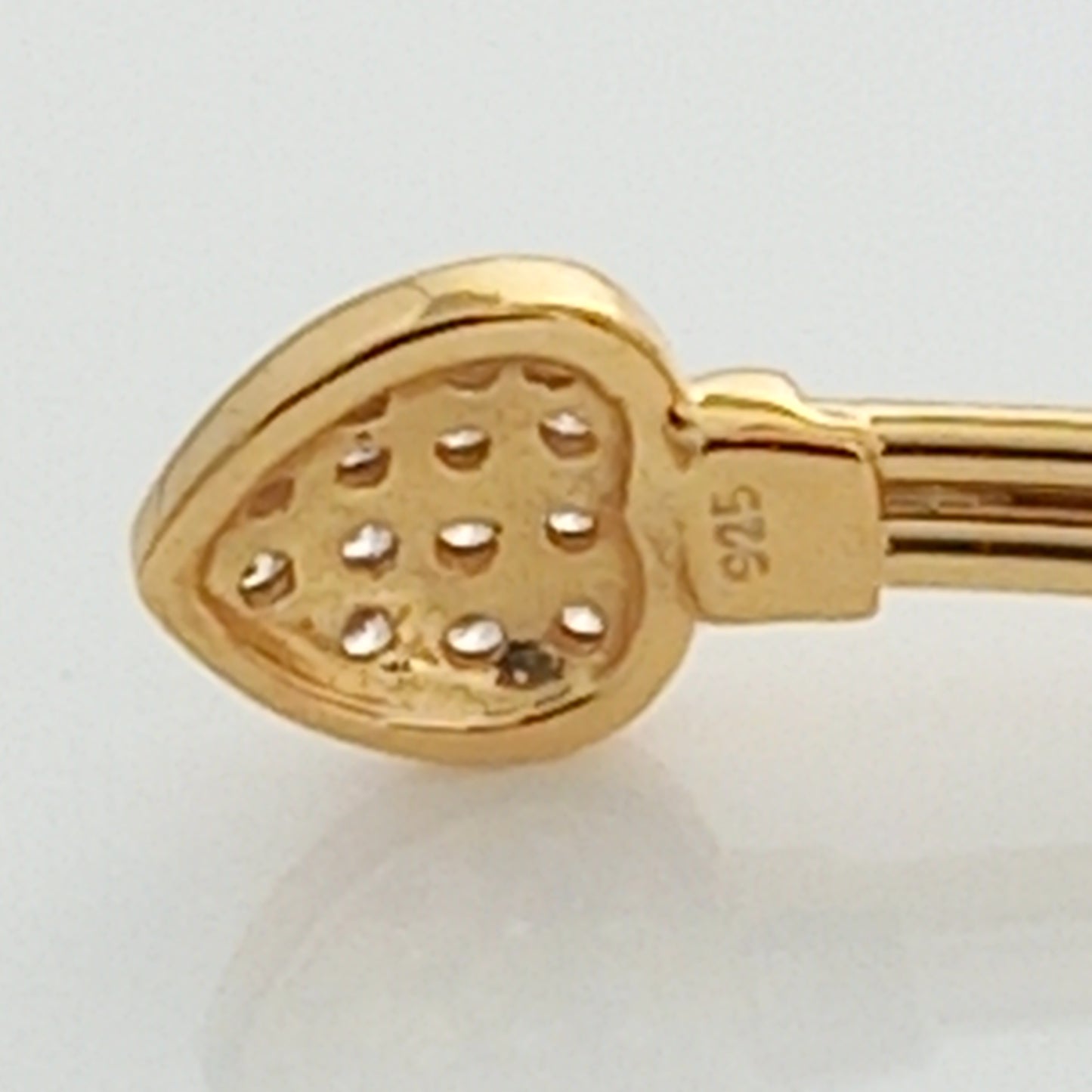 Purity Stamp of Twin Heart Gold Open Bangle